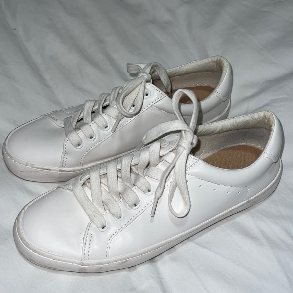 Banana republic white sneakers